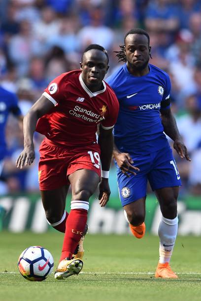 向奥地利施 向奥地利施