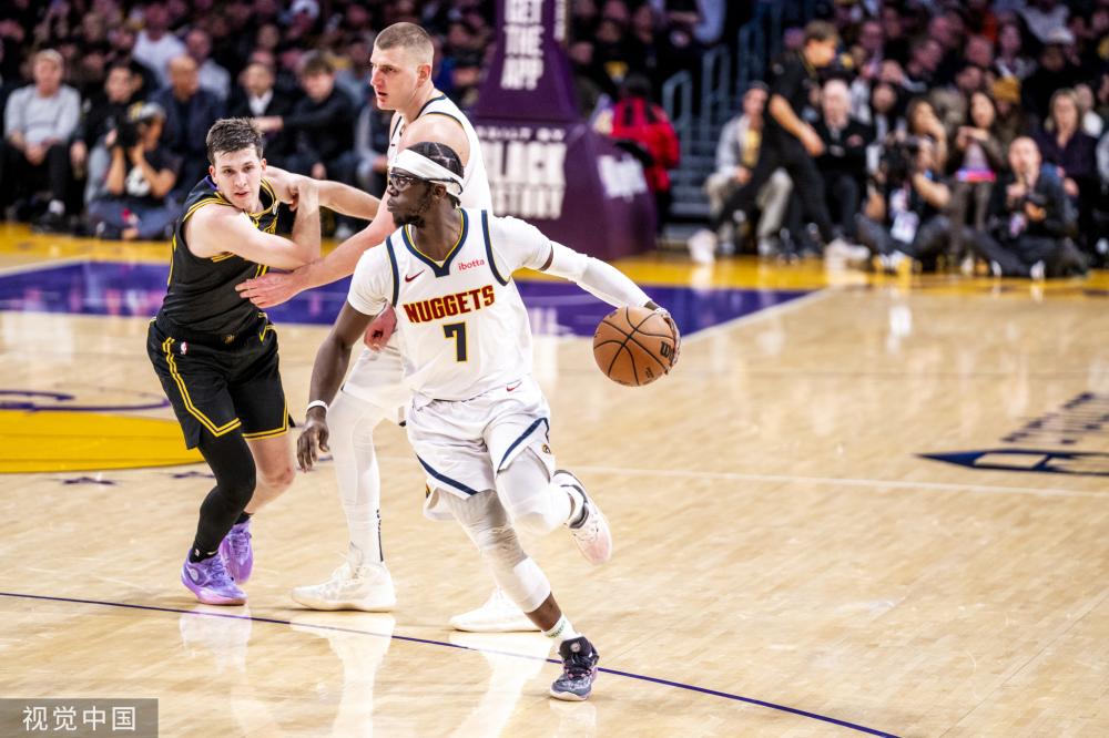 这样鲜明的 这样鲜明的