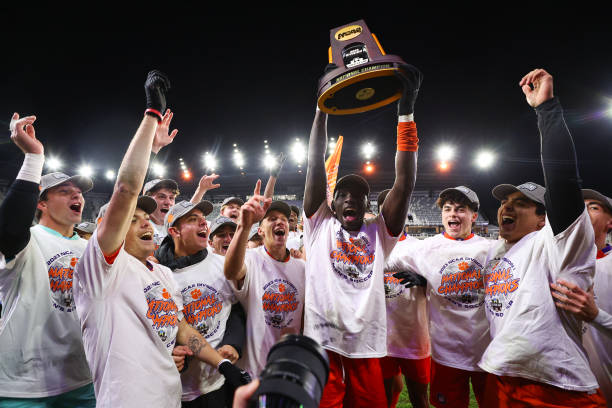 年轻球员来 年轻球员来